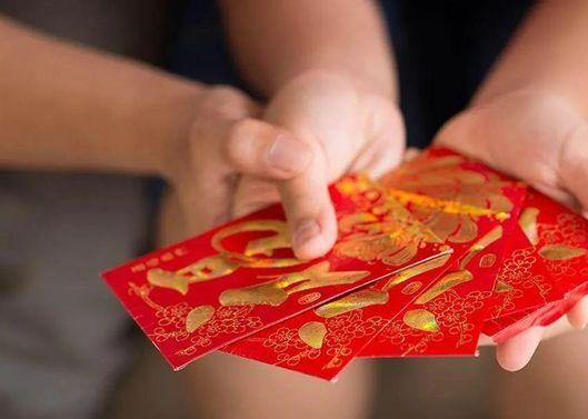 关切员工父母，为员工父母设置关切金造度
